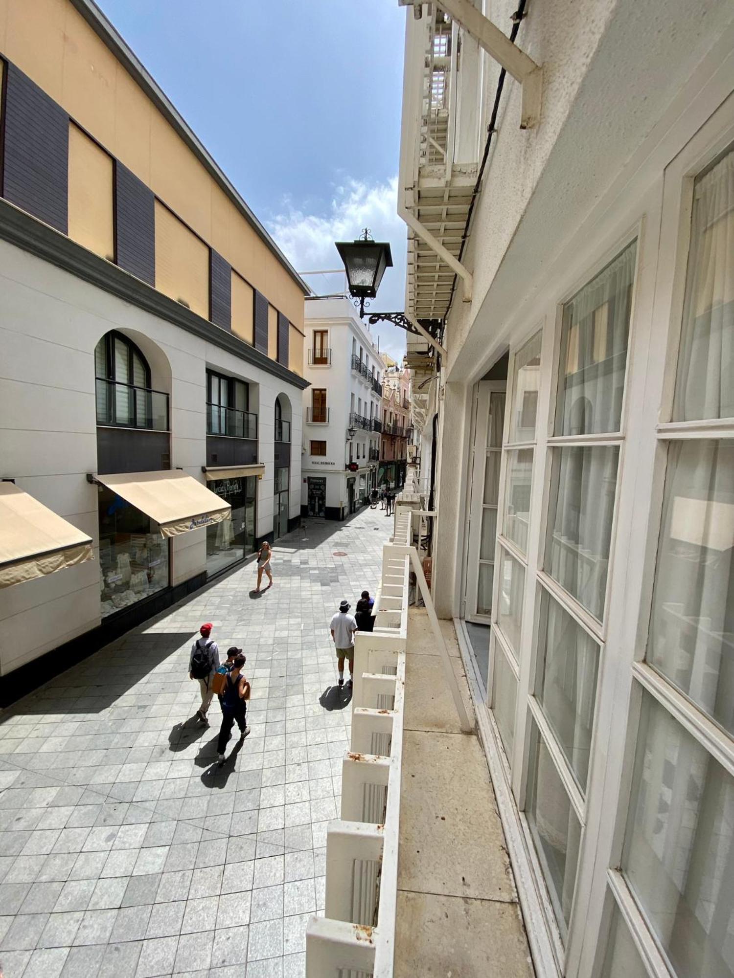 Apartment 4pax En Pleno Centro Plaza Salvador *